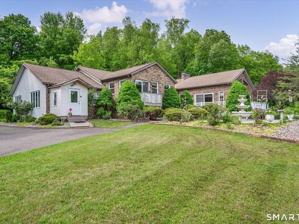 18 Grantham, Wallingford, CT 06492