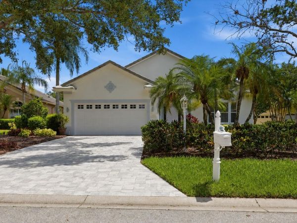6602 VIRGINIA XING, UNIVERSITY PARK, FL 34201