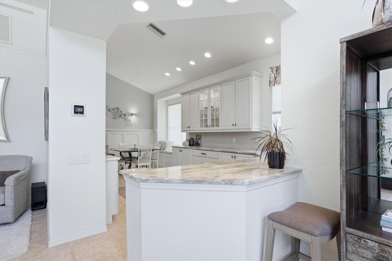 6602 Virginia Xing, University Park, FL 34201 Photo