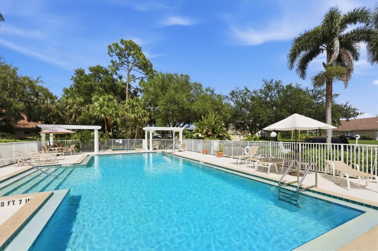 6602 Virginia Xing, University Park, FL 34201 Photo