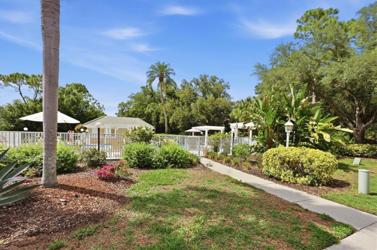 6602 Virginia Xing, University Park, FL 34201 Photo