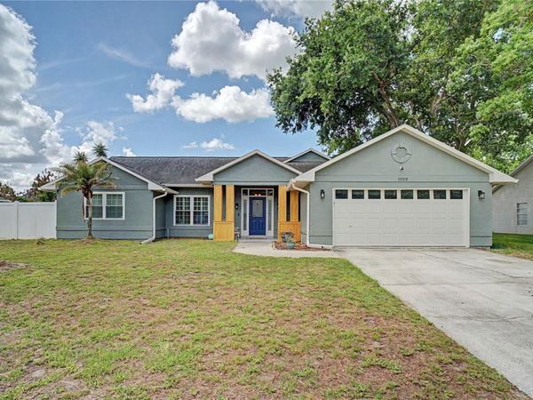 1028 SPRING LANDING DRIVE , WINTER GARDEN, FL 34787