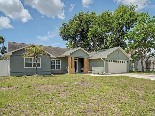 1028 SPRING LANDING DRIVE , WINTER GARDEN, FL 34787