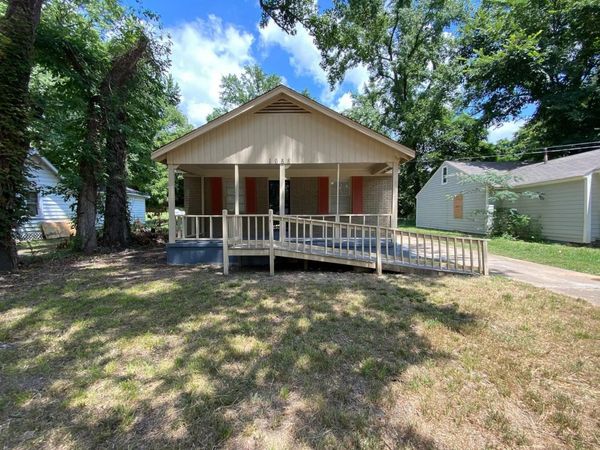 1688 S WINSTON DR, Memphis, TN 38127
