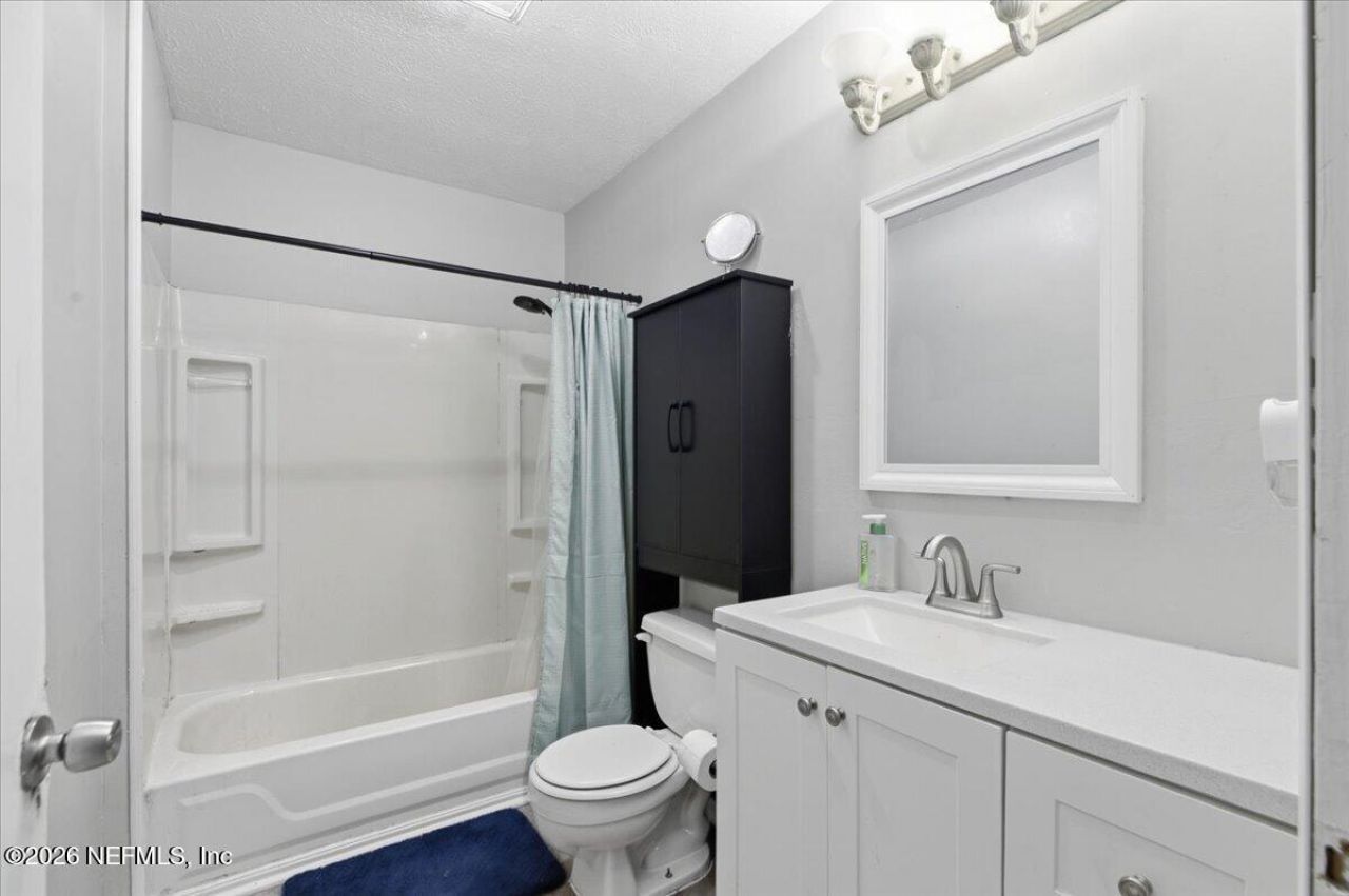 8743 S Ben Rowe Circle, Macclenny, FL 32063 Photo