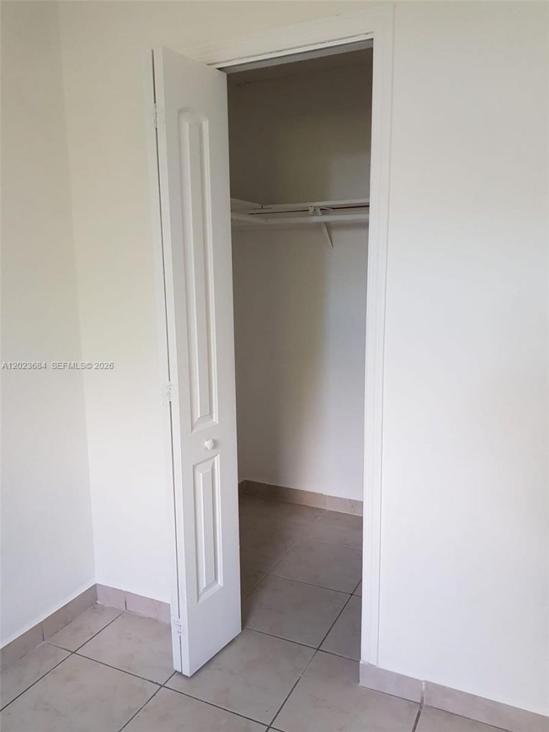 606 W 81st St , Unit 314, Hialeah, FL 33014 Photo
