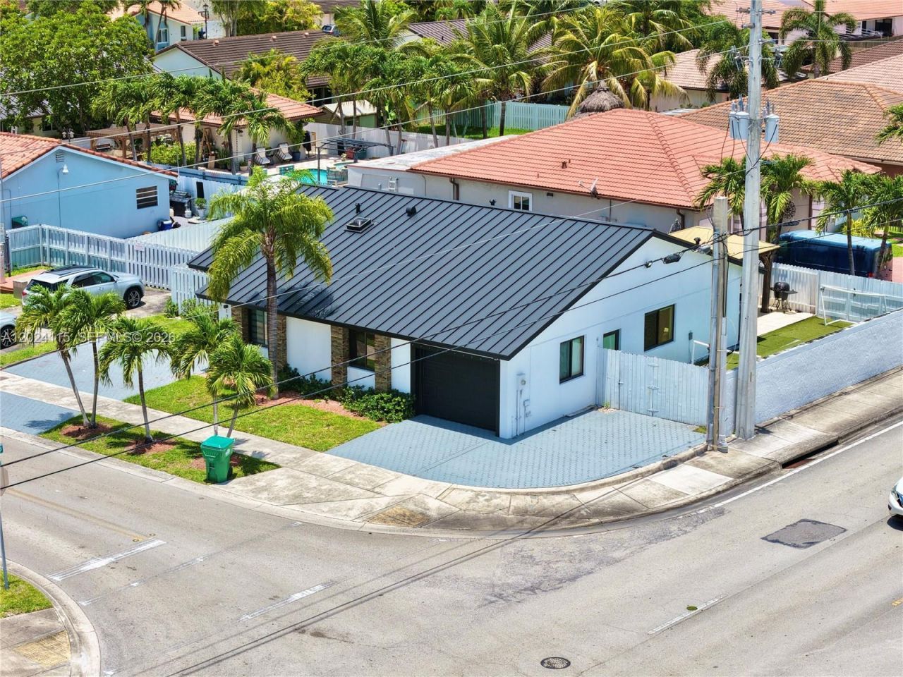 12701 NW 9th St, Miami, FL 33182 Photo