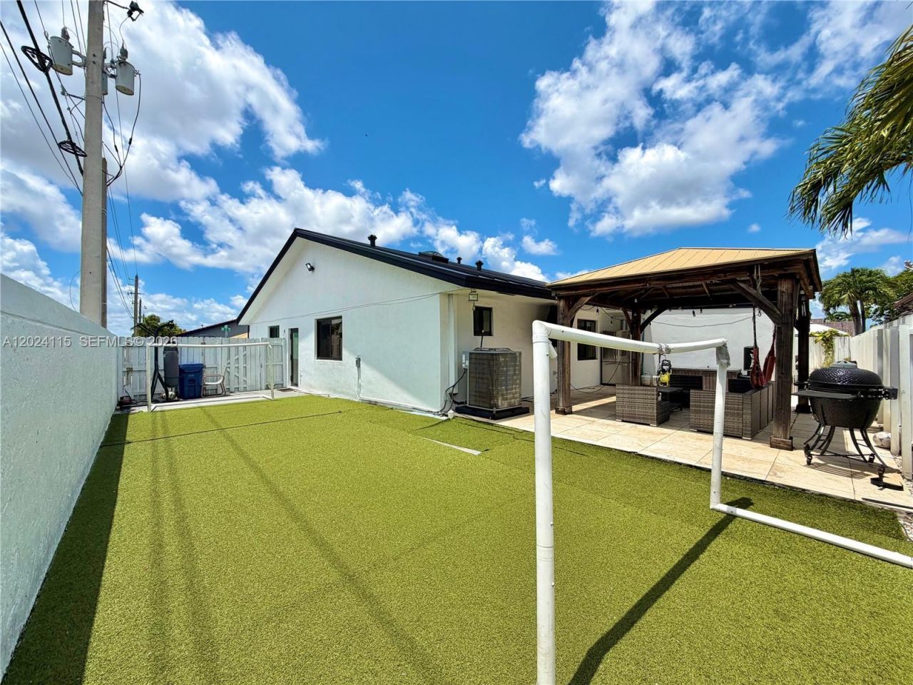 12701 NW 9th St, Miami, FL 33182 Photo