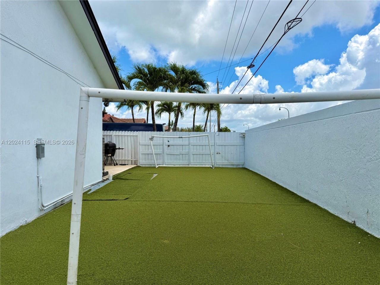 12701 NW 9th St, Miami, FL 33182 Photo