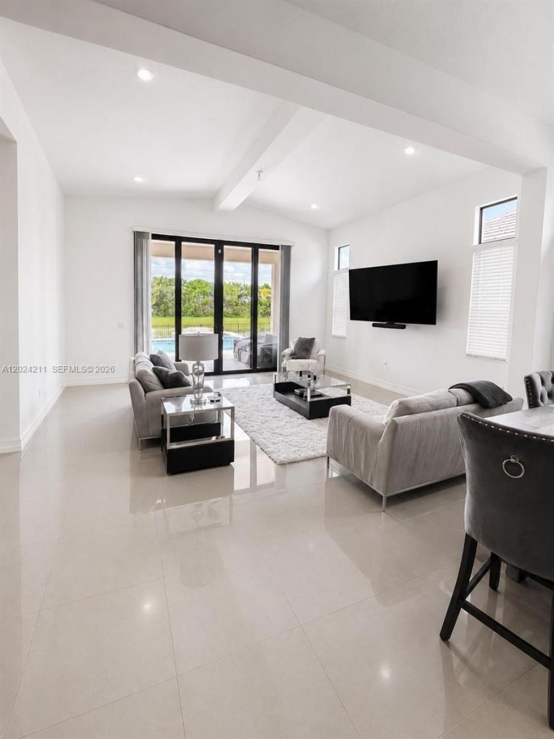 8939 Grand Prix Ln , Unit 8939, Boynton Beach, FL 33472 Photo