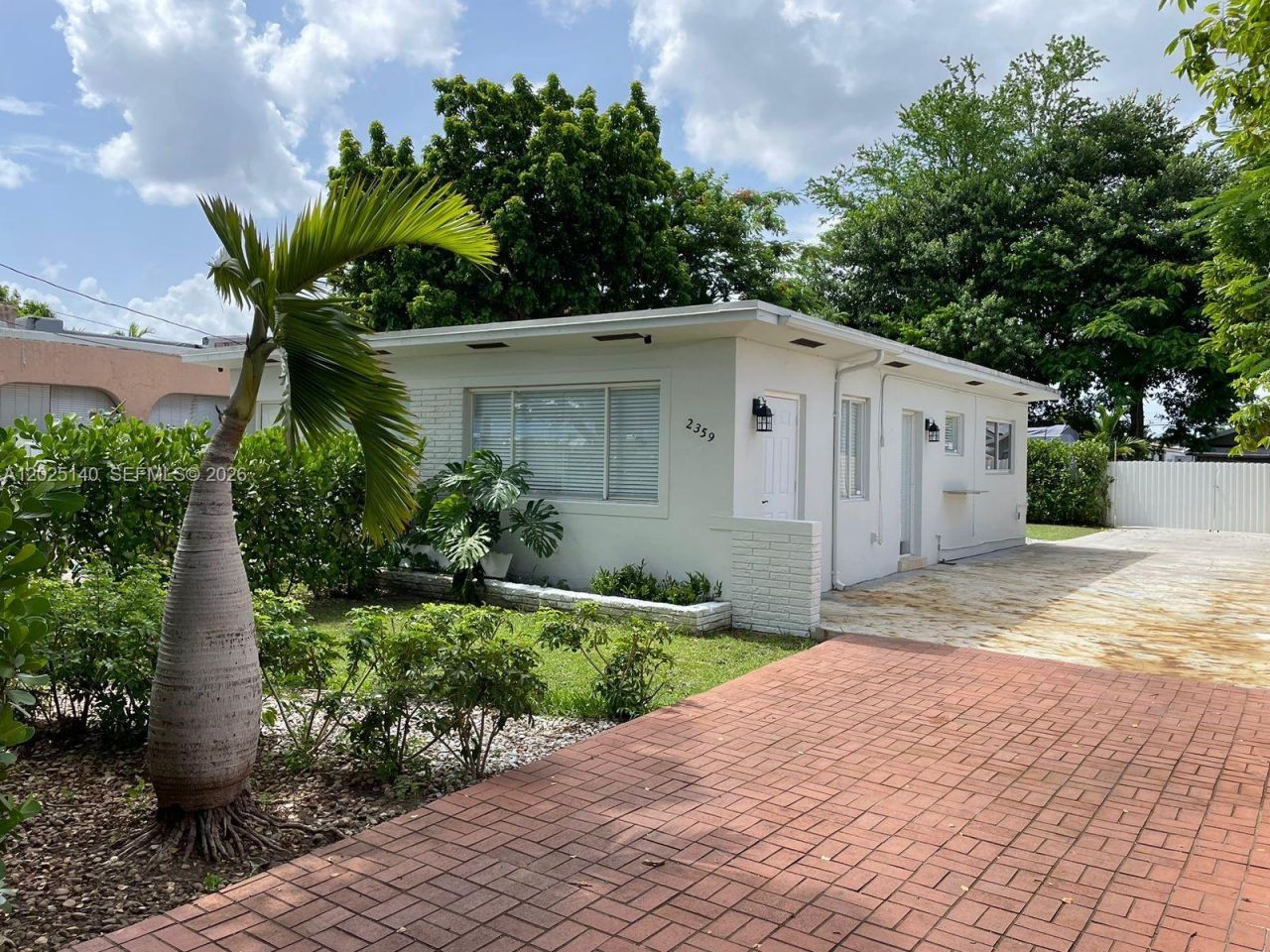 2359 NW 32nd St , Miami, FL 33142 Photo