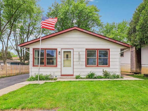 1512 Elm Avenue , Round Lake Beach, IL 60073