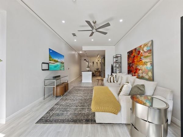 2950 Mckinney Avenue, Unit 102, Dallas, TX 75204