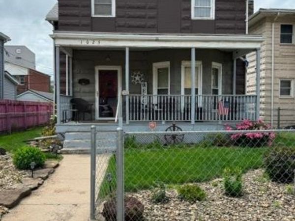 1025 Virginia Ave , Follansbee, WV 26037