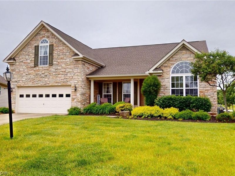 5786 Overlook Way, North Ridgeville, OH 44039 Photo 1