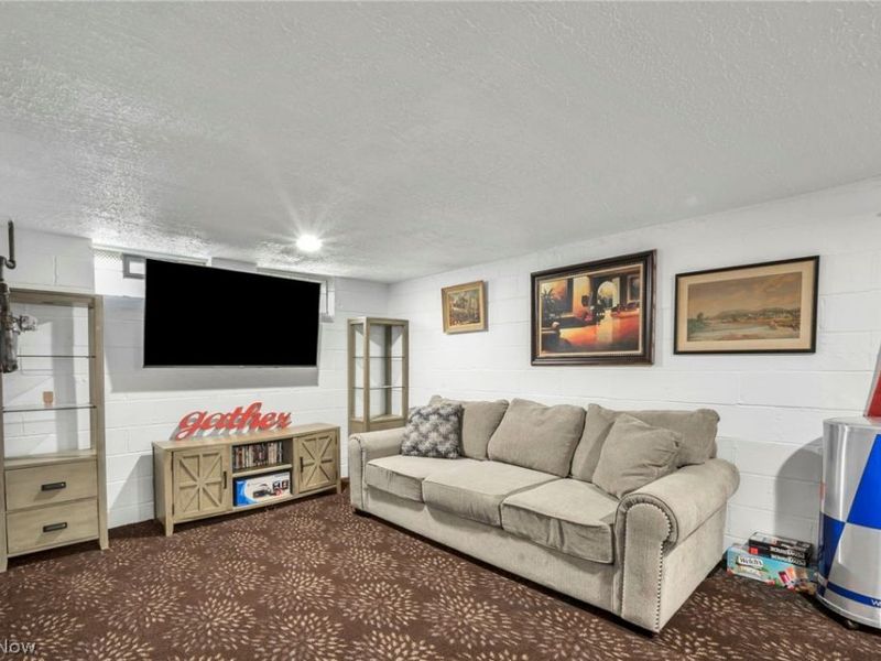 15300 Northwood Avenue, Maple Heights, OH 44137 Photo 32
