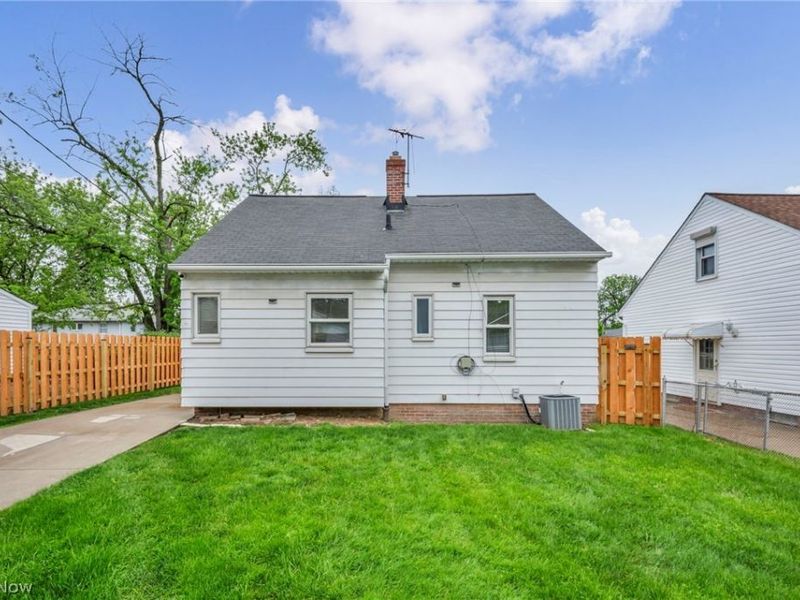 15300 Northwood Avenue, Maple Heights, OH 44137 Photo 44