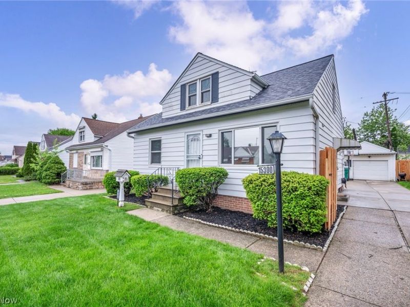 15300 Northwood Avenue, Maple Heights, OH 44137 Photo 5