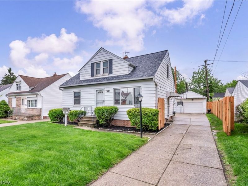 15300 Northwood Avenue, Maple Heights, OH 44137 Photo 7