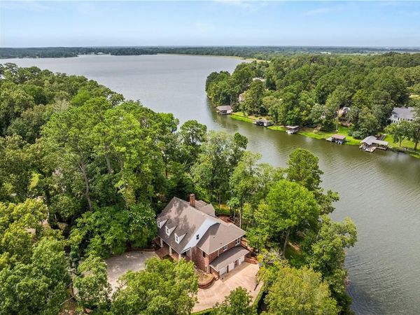 38 WOODLAND Drive, Boyce, LA 71409