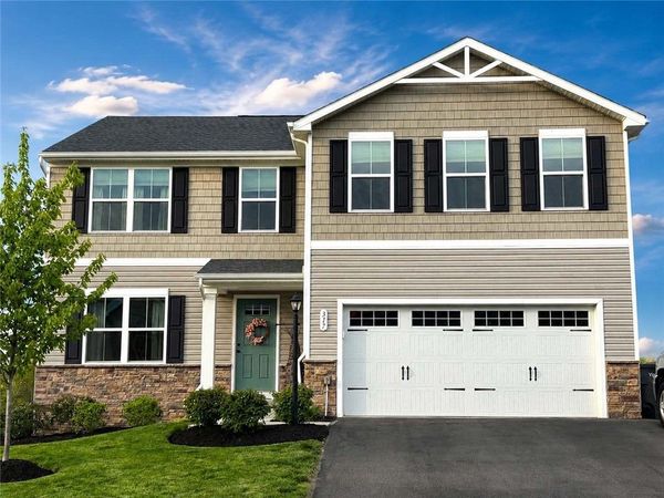 317 Arden Dr , Harmony, PA 16037