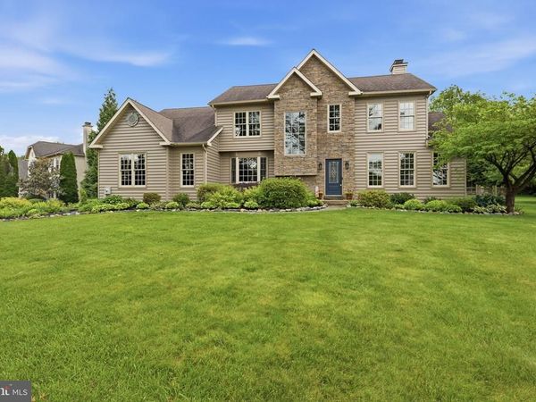 1 E PERIWINKLE LANE, NEWARK, DE 19711