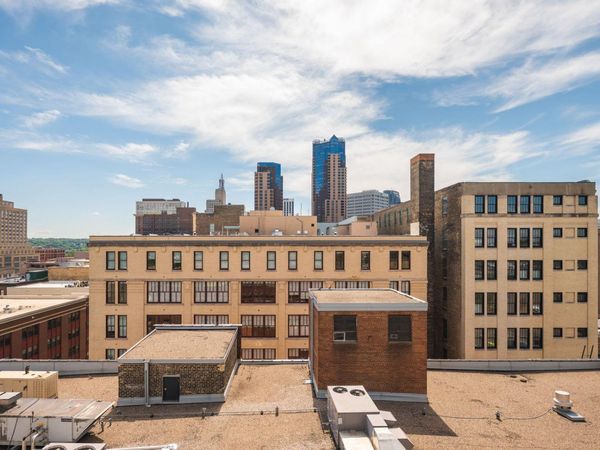 289 5th Street E, Unit 305, Saint Paul, MN 55101