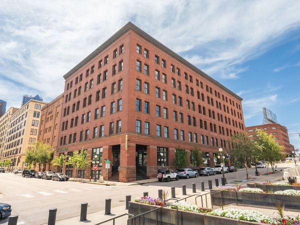 289 5th Street E, Unit 305, Saint Paul, MN 55101