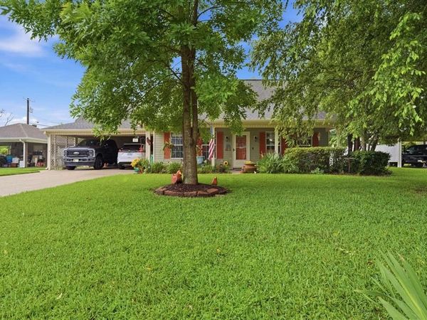 129 Vanessa Avenue , Lake Charles, LA 70605