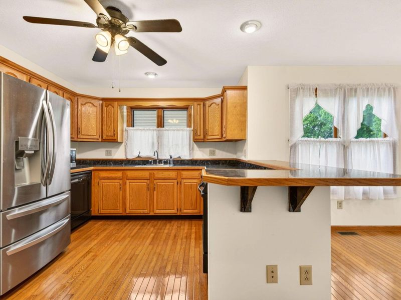 886 Golfview Drive, Chillicothe, OH 45601 Photo 17