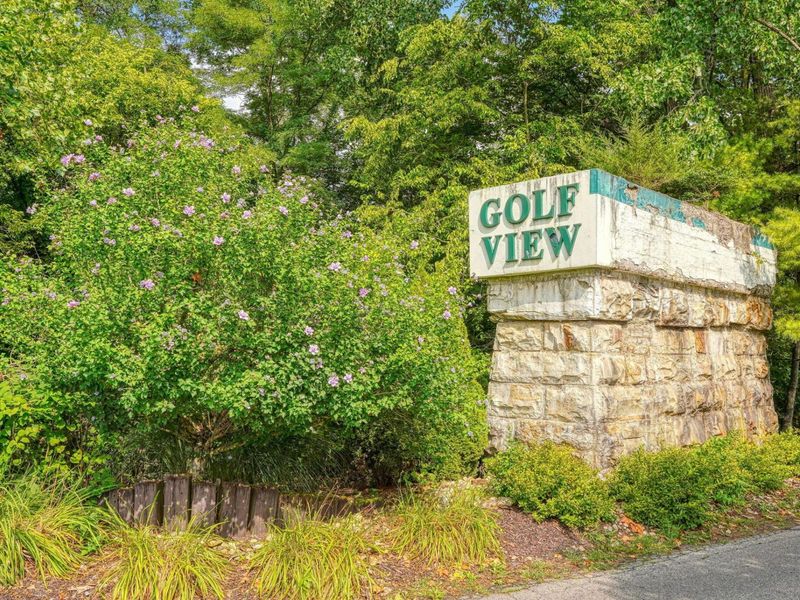 886 Golfview Drive, Chillicothe, OH 45601 Photo 3