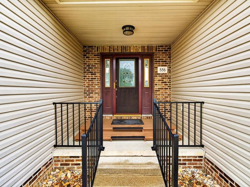 886 Golfview Drive, Chillicothe, OH 45601 Photo 5