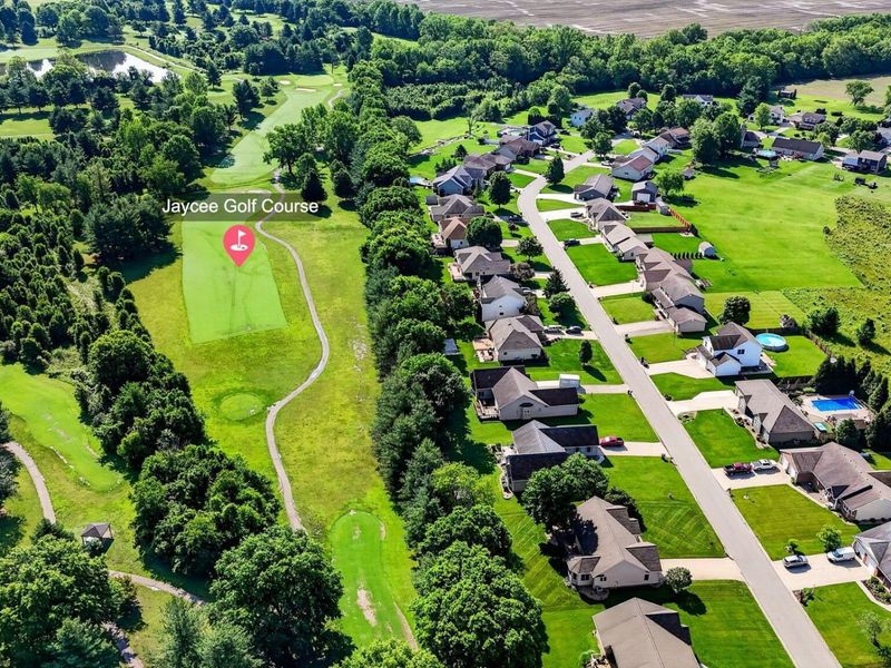 886 Golfview Drive, Chillicothe, OH 45601 Photo 8