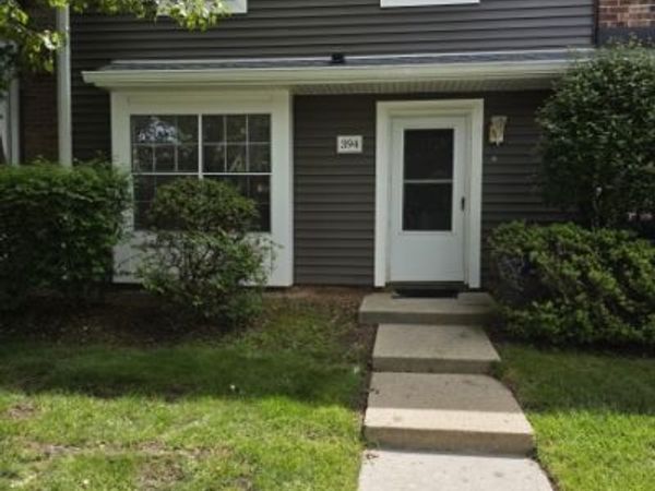 394 Rittenhouse Ct, North Brunswick, NJ 08902