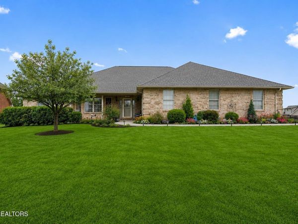 1816 Placid , Sevierville, TN 37862