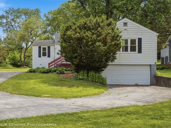 20839 N Cumnor Avenue , Barrington, IL 60010