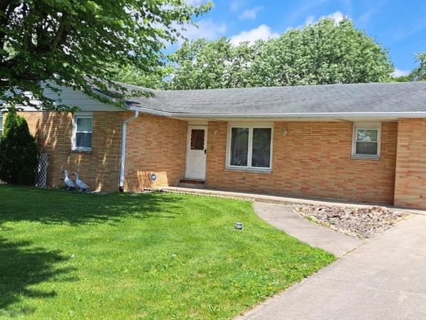 6506 E Piccadilly Road, Muncie, IN 47303