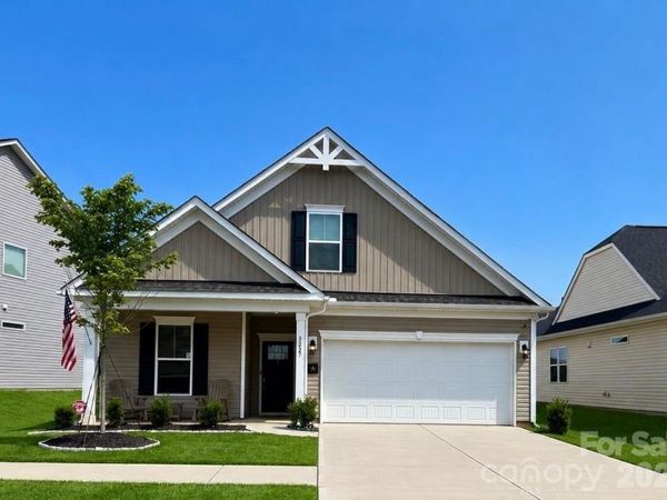 3227 Laurel Brook Drive , Denver, NC 28037