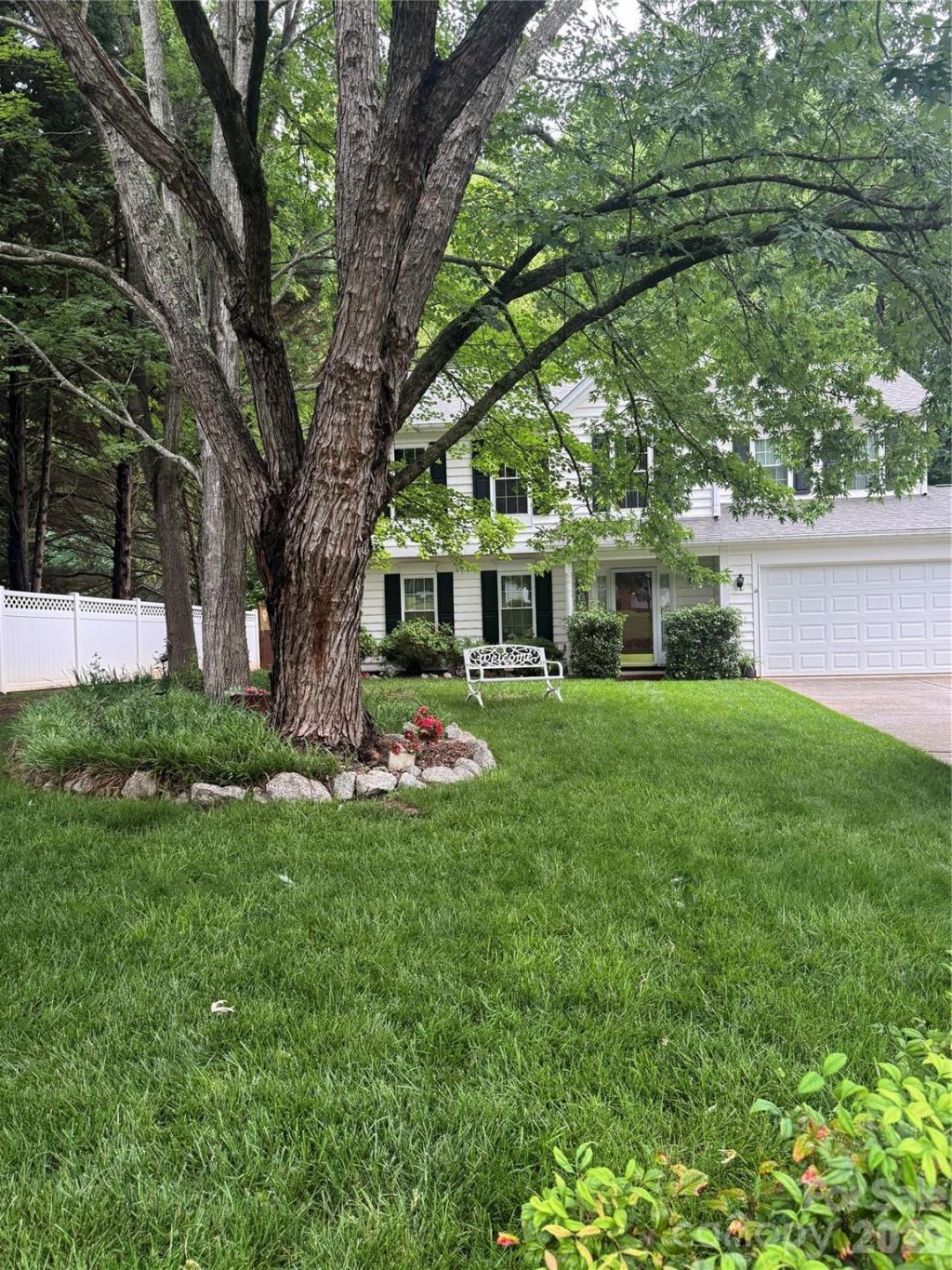 3009 Oakcroft Drive , Matthews, NC 28105 Main Photo