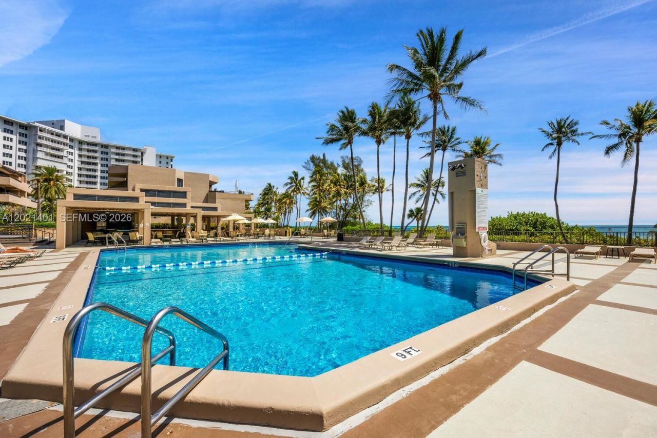 201 Crandon Blvd , Unit 343, Key Biscayne, FL 33149 Photo