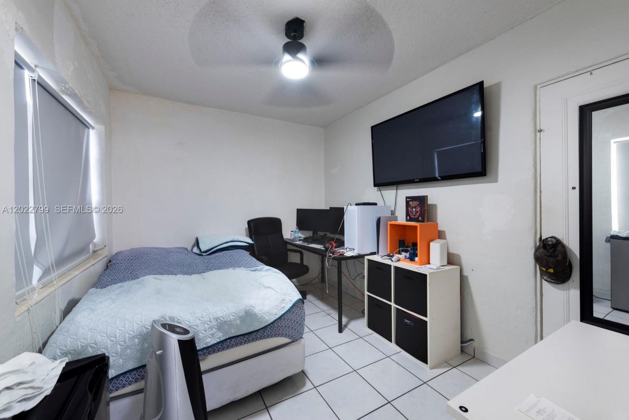 4217 SW 2nd Ter , Miami, FL 33134 Photo