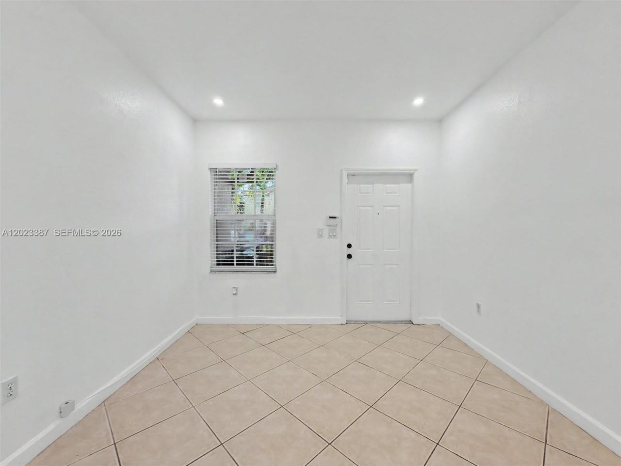 9267 SW 220th Ter , Cutler Bay, FL 33190 Photo
