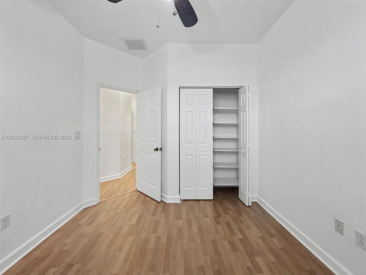 9267 SW 220th Ter , Cutler Bay, FL 33190 Photo