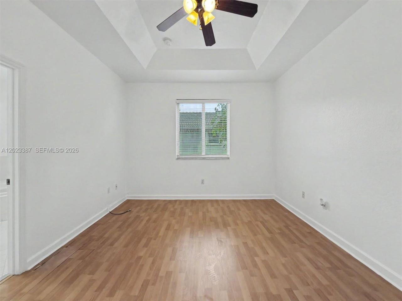 9267 SW 220th Ter , Cutler Bay, FL 33190 Photo