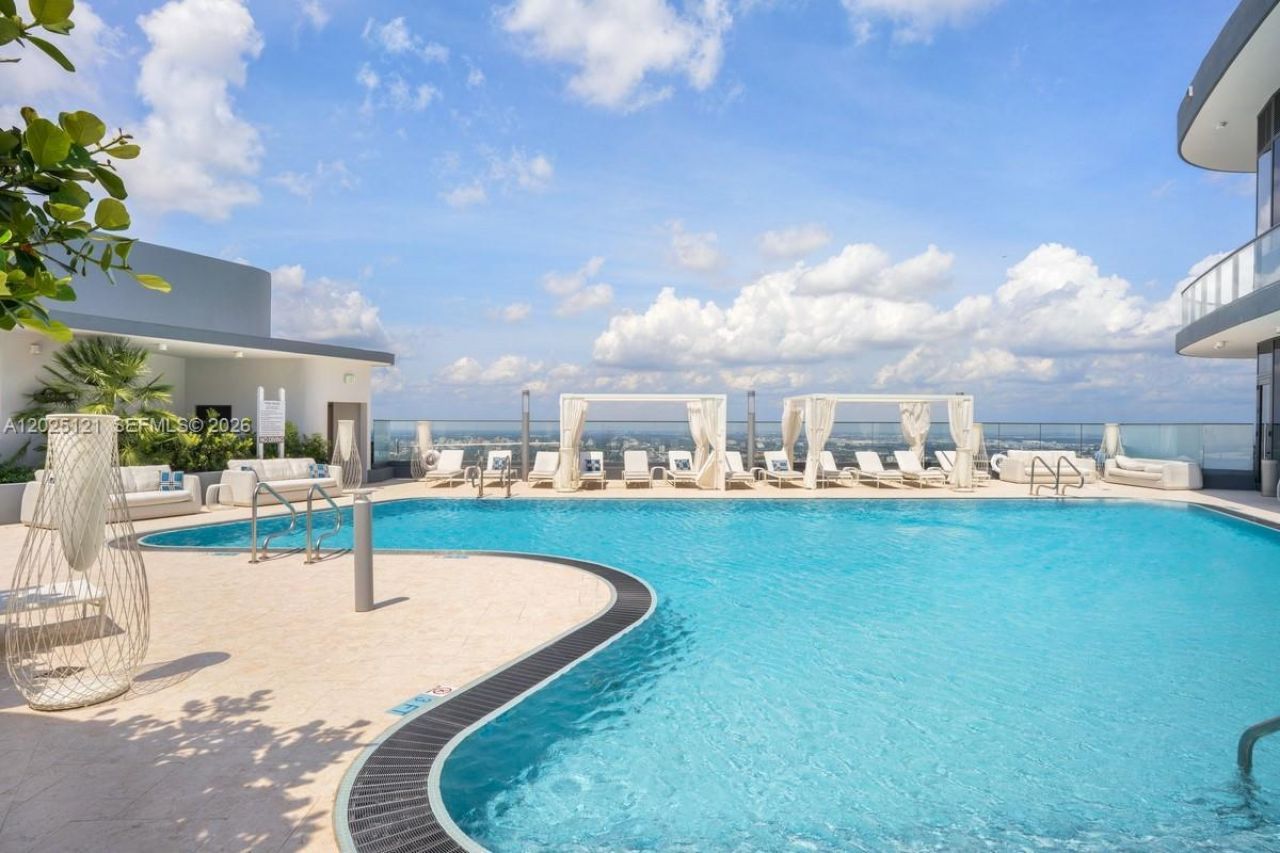 1000 Brickell Plz , Unit 4503, Miami, FL 33131 Photo