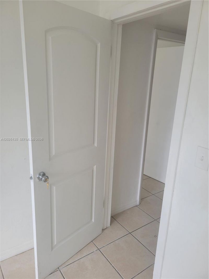 11960 NE 19th Dr , Unit 16, North Miami, FL 33181 Photo