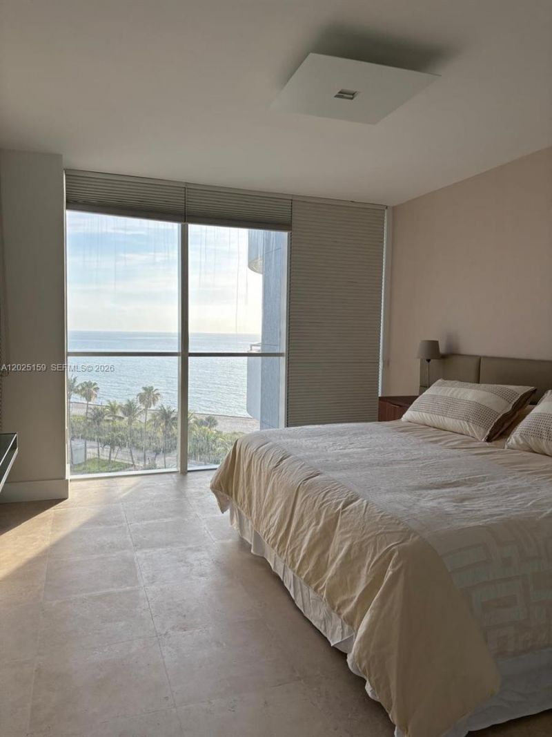 6301 Collins Ave , Unit 908, Miami Beach, FL 33141 Photo