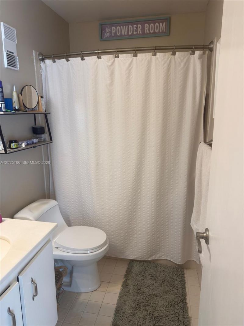 8901 Orange Grove Dr , Unit D-24, Davie, FL 33324 Photo