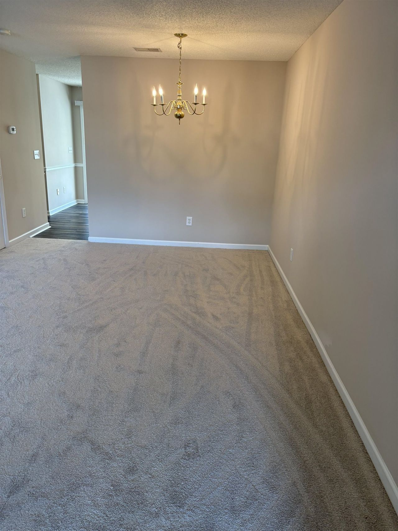 649 Wilshire Ln.  Photo 8