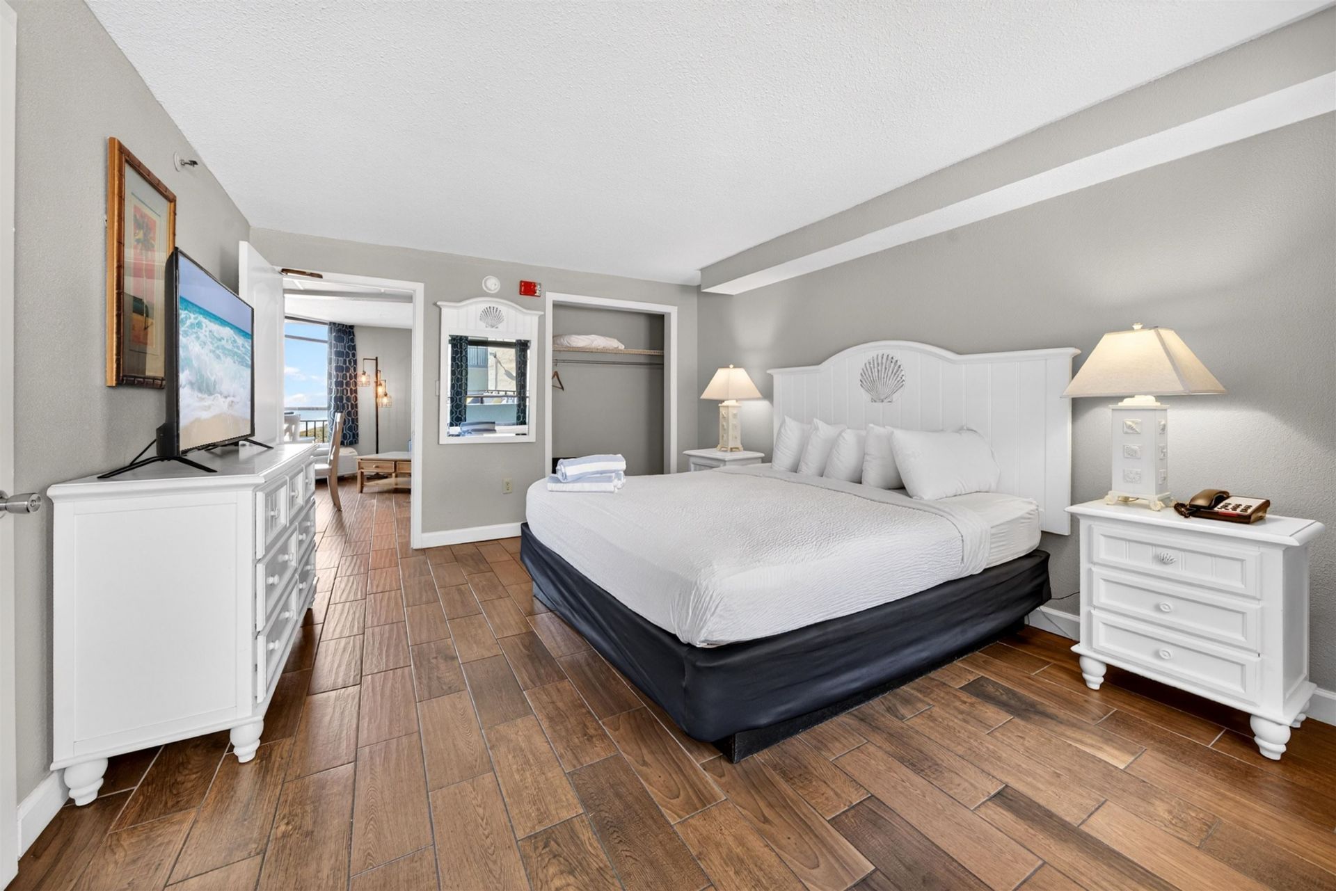 6804 N Ocean Blvd.  Photo 4